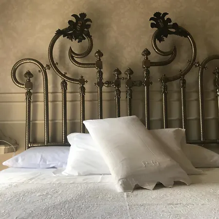 Palazzo Vittoli 3* Castelfranci