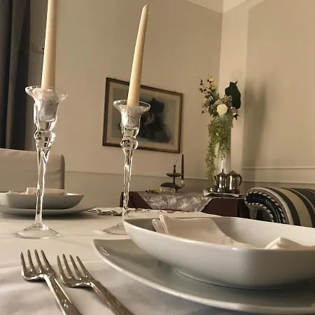 Bed & Breakfast Palazzo Vittoli 3*